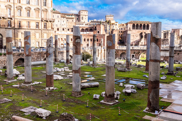 Roman ruine Roma antic Blue Sky zi Imagine de stoc © bloodua