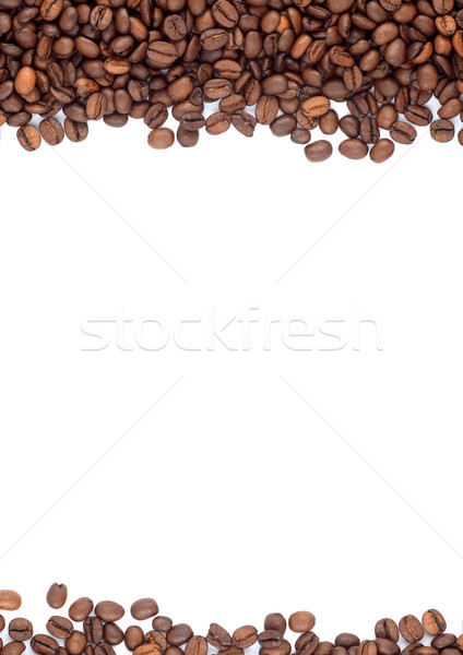 Imagine de stoc: Maro · boabe · de · cafea · izolat · alb · cafea