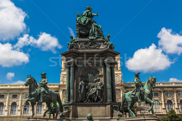 Monument of the famous monarch Maria Theresia of Habsburg(Vienna Stock photo © bloodua