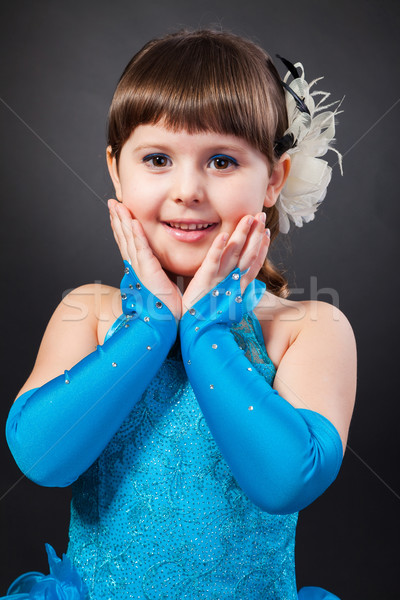 портрет Cute улыбаясь девочку Принцесса платье Сток-фото © bloodua