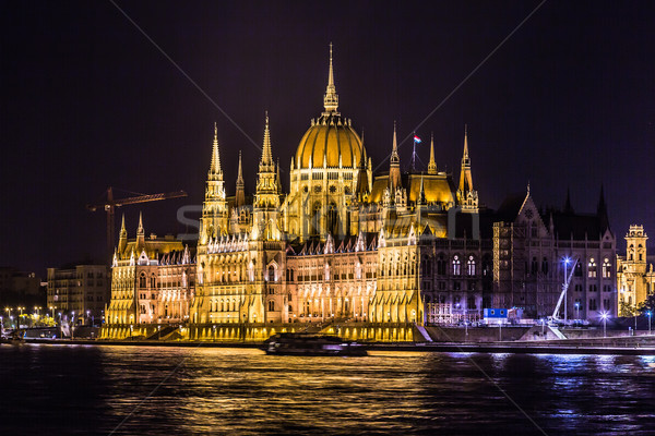 Budapest parlement bâtiment Hongrie crépuscule nuit [[stock_photo]] © bloodua