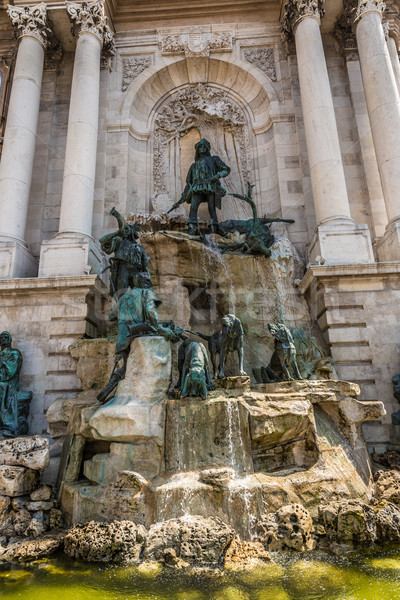 Chasse statue royal palais Budapest printemps [[stock_photo]] © bloodua