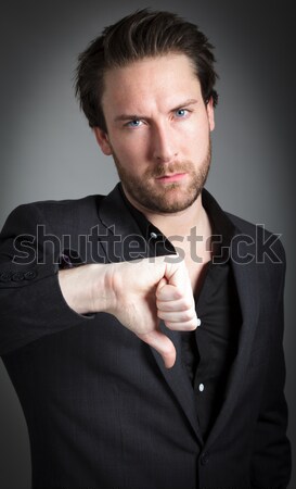 [[stock_photo]]: Séduisant · homme · coup · studio · 30 · années