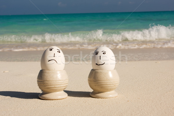 [[stock_photo]]: Heureux · triste · oeufs · oeuf · vacances