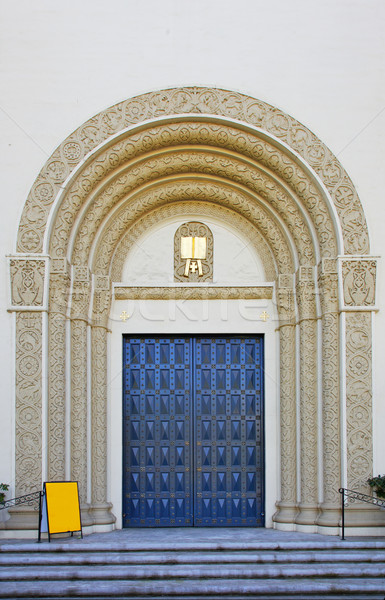 Chiesa porta blu Foto d'archivio © bobkeenan