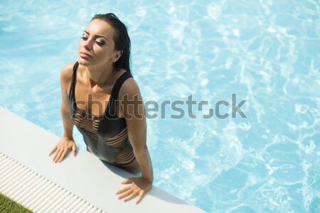 Foto stock: Aire · libre · piscina · jóvenes · mujer · atractiva · verano