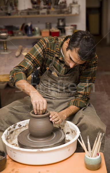 藝術家 粘土 陶器 紡 輪 關閉 商業照片 © boggy