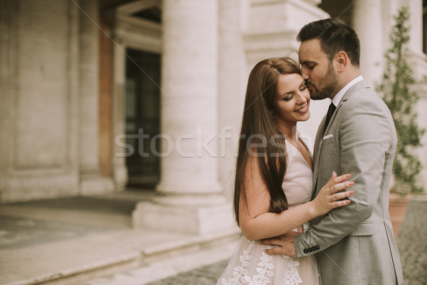 Foto stock: Jóvenes · recién · posando · Roma · hermosa