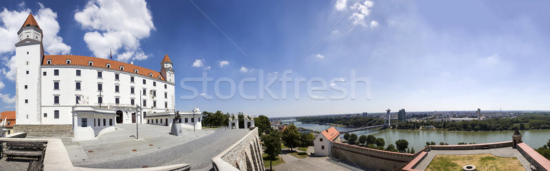 Bratislava castillo Eslovaquia vista edificio arquitectura Foto stock © boggy