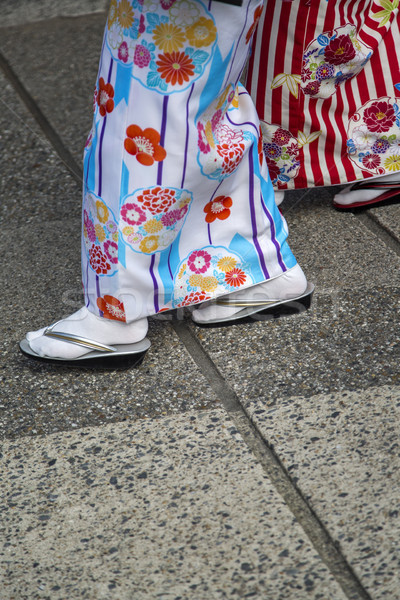 Traditionellen Sandalen Schrein Japan Frau Stock foto © boggy