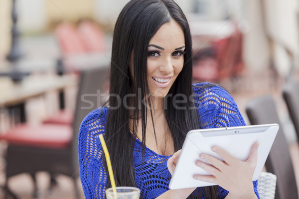 Ragazza tablet ristorante business faccia laptop Foto d'archivio © boggy