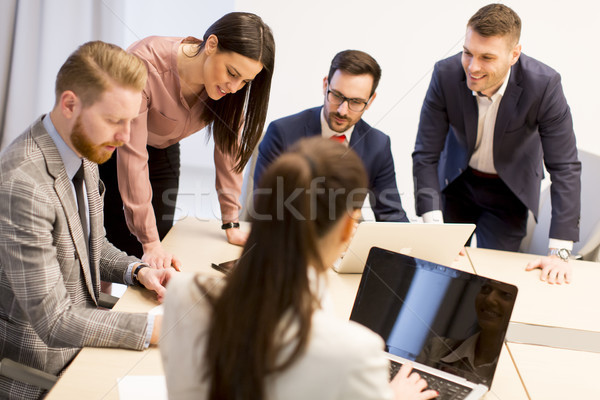 Stok fotoğraf: Iş · adamları · çalışma · ofis · modern · iş · kadın