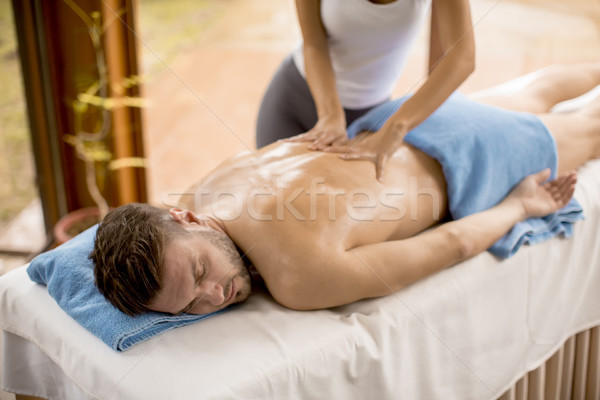 Młody człowiek masażu spa relaks osoby wakacje Zdjęcia stock © boggy
