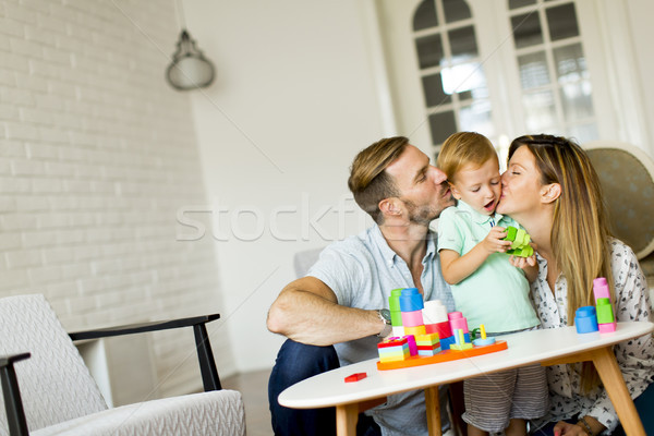 幸せ 小さな 家族 演奏 ルーム ホーム ストックフォト © boggy