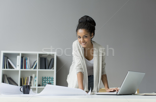 Mulher jovem escritório negócio computador homem trabalhar Foto stock © boggy