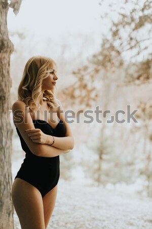 Bastante mulher jovem relaxante piscina estância termal centro Foto stock © boggy