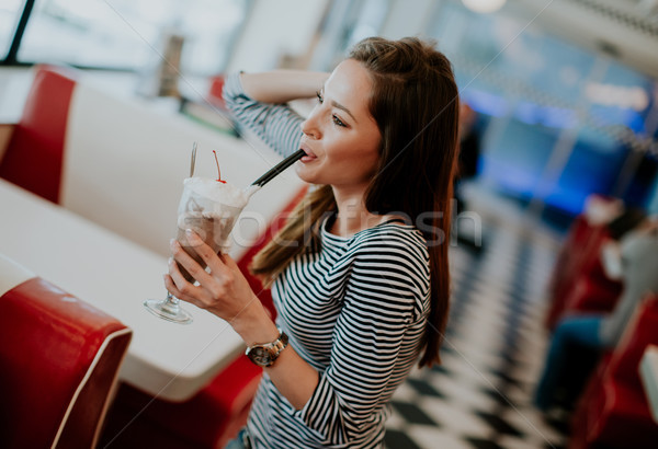женщину напитки Diner стекла продовольствие счастливым Сток-фото © boggy