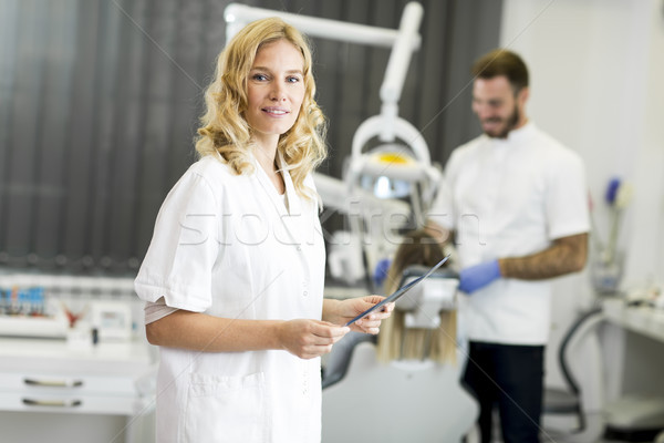 Dentaires bureau Homme spécialiste xray dents [[stock_photo]] © boggy