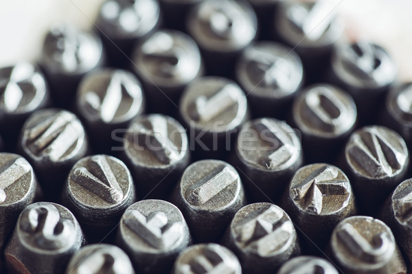 Druckerpresse Briefe Detail Jahrgang Typografie Stock foto © boggy