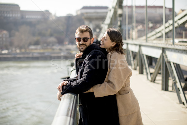 Stock fotó: Szerető · pár · lánc · híd · Budapest · Magyarország