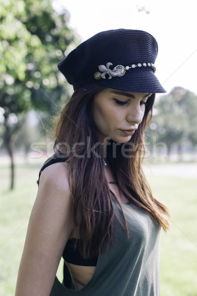 Stylish Park Sommer Tag Frau Stock foto © boggy