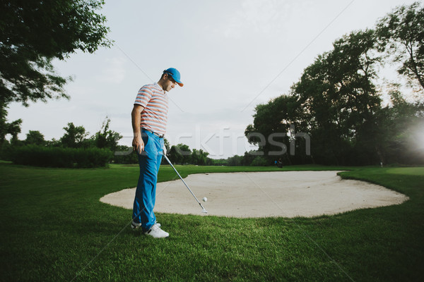 Man spelen golf mooie golfbaan Stockfoto © boggy