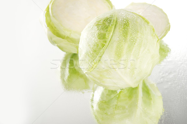 Kohl Spiegel Hintergrund Kopf Salat weiß Stock foto © bogumil