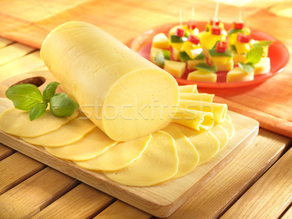Foto d'archivio: Salame · formaggio · cucina · bordo · alimentare · cena