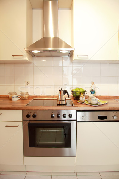 Foto d'archivio: Interno · cucina · famiglia · casa · bianco · design · home