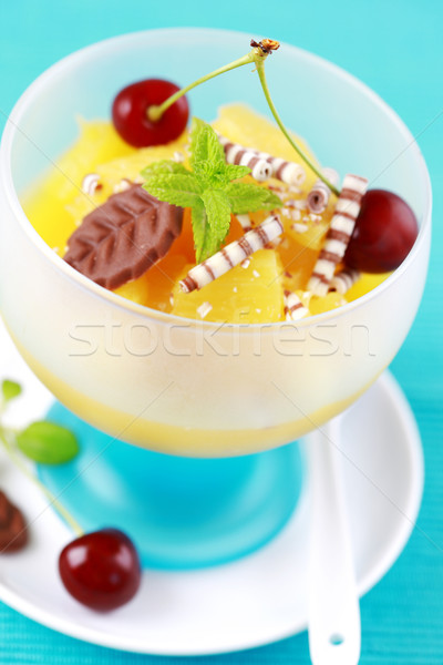 Сток-фото: ананаса · десерта · Вишневое · шоколадом · мята · продовольствие