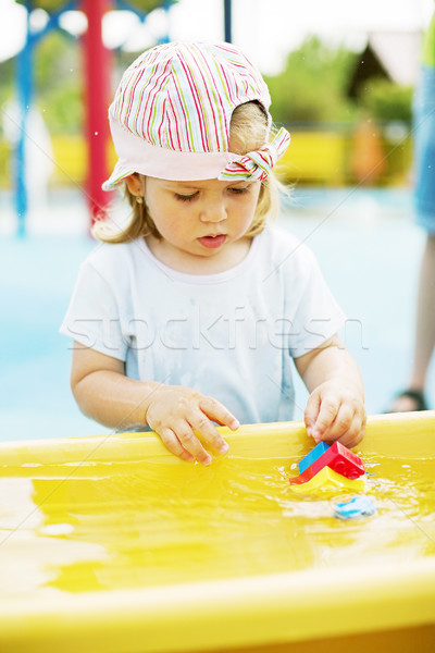 Porträt cute Baby spielen Spielzeug Mädchen Stock foto © brebca