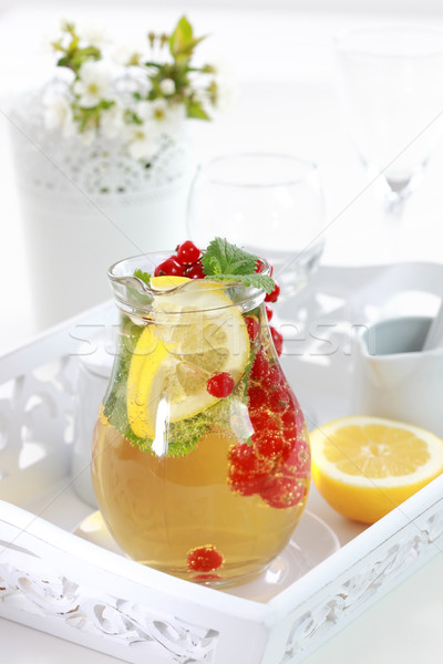 Frissítő jegestea nyár limonádé friss gyümölcsök Stock fotó © brebca