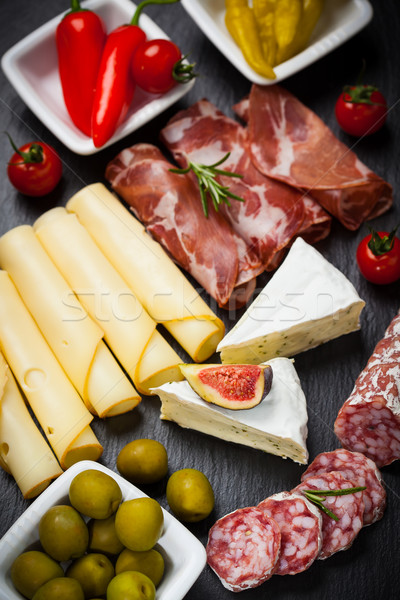 Antipasti Catering unterschiedlich Fleisch Käse Produkte Stock foto © brebca