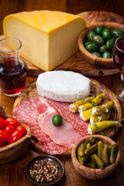 Vorspeisen Catering unterschiedlich Wein Restaurant Käse Stock foto © brebca