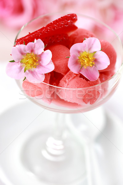 [[stock_photo]]: Fraise · sorbet · crème · glacée · chaud · été · fruits