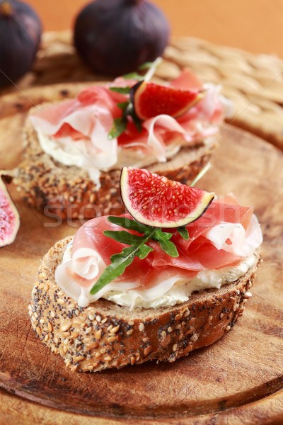 Sandwich crema formaggio prosciutto razzo Foto d'archivio © brebca