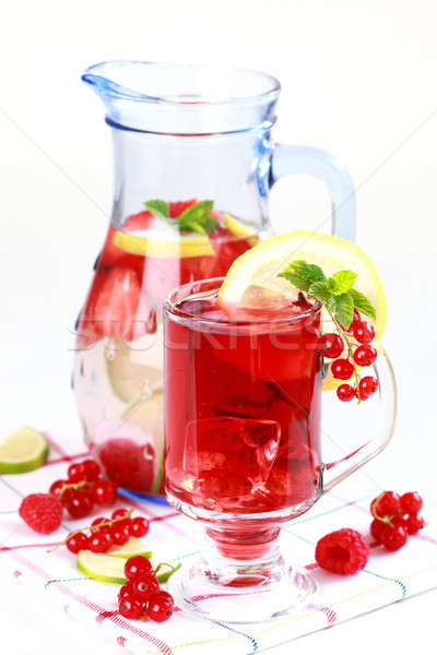 Frissítő nyár jegestea limonádé friss gyümölcsök Stock fotó © brebca