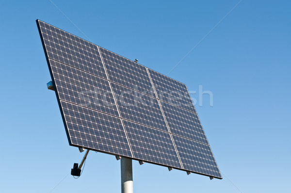 Yenilenebilir enerji fotovoltaik park derin Stok fotoğraf © brianguest
