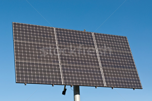 Hernieuwbare energie fotovoltaïsche zonnepaneel park diep Stockfoto © brianguest