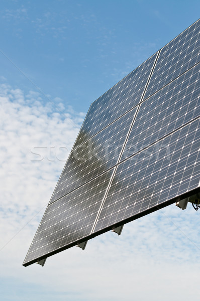 Erneuerbare Energien Photovoltaik blauer Himmel weiß Wolken Stock foto © brianguest