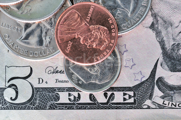 Klein verandering vijf dollar Bill Stockfoto © brm1949