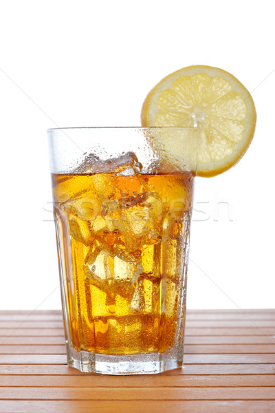 Sticlă ice tea lămâie superficial Imagine de stoc © broker