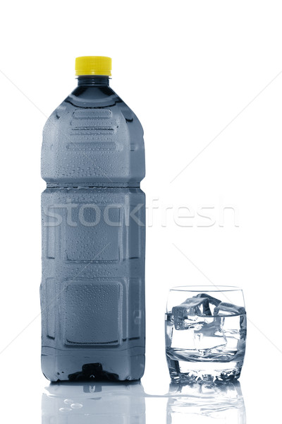 üveg üveg ásványvíz cseppek egészség jég Stock fotó © broker