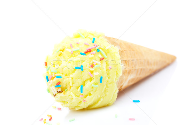 ストックフォト: バニラ · アイスクリームコーン · 白 · 浅い
