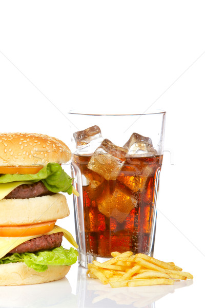 Dublu cheeseburger sodă franceza cartofi prajiti bea alb Imagine de stoc © broker