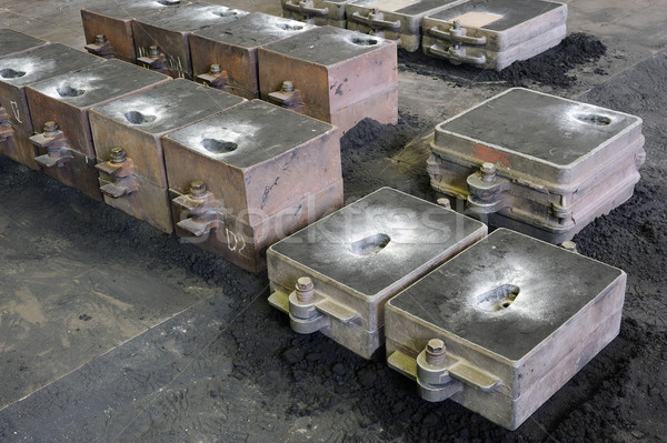 Nisip cutie industrie Unelte fabrică lucru Imagine de stoc © brozova