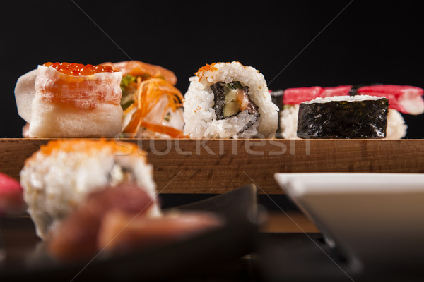 świeże sushi zmiana smaczny żywności Zdjęcia stock © BrunoWeltmann