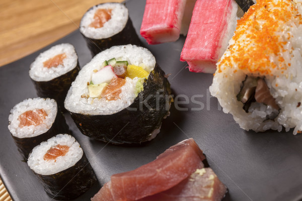 świeże sushi zmiana smaczny żywności Zdjęcia stock © BrunoWeltmann