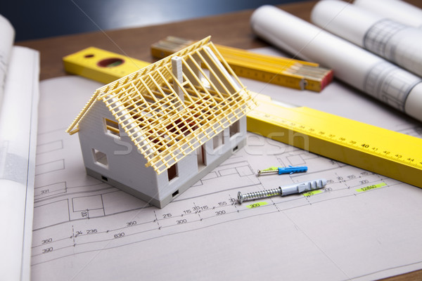 Blauwdrukken werk tools huis gebouw bouw Stockfoto © BrunoWeltmann