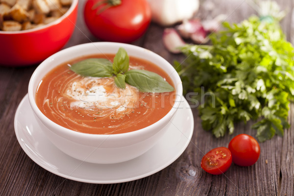 ストックフォト: トマトスープ · 芳香族の · スパイス · 木製のテーブル